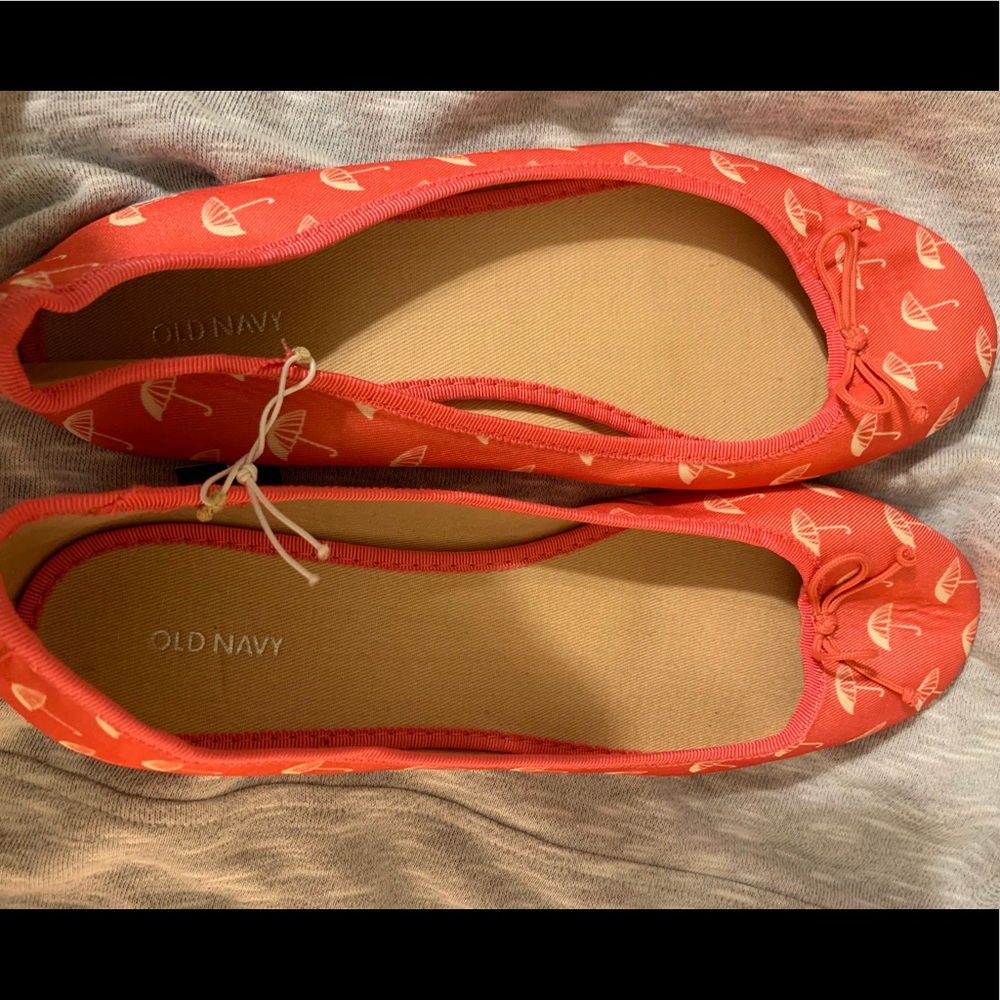 Old navy flats